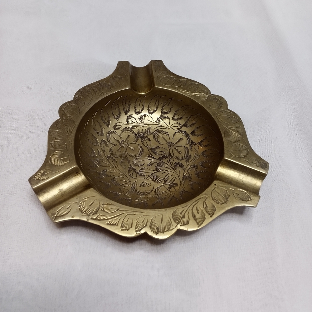 Authentic Made In India Brass Floral Etched Ashtray 4.5"